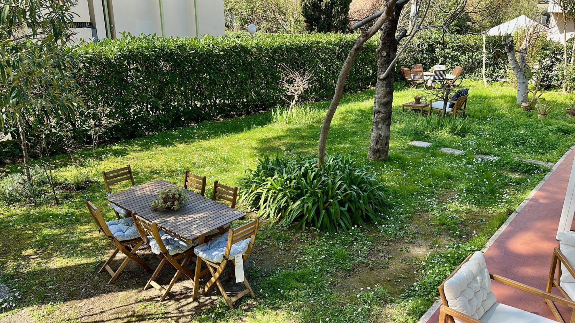Appartamenti Villa Renata Riccione Kültér fotó