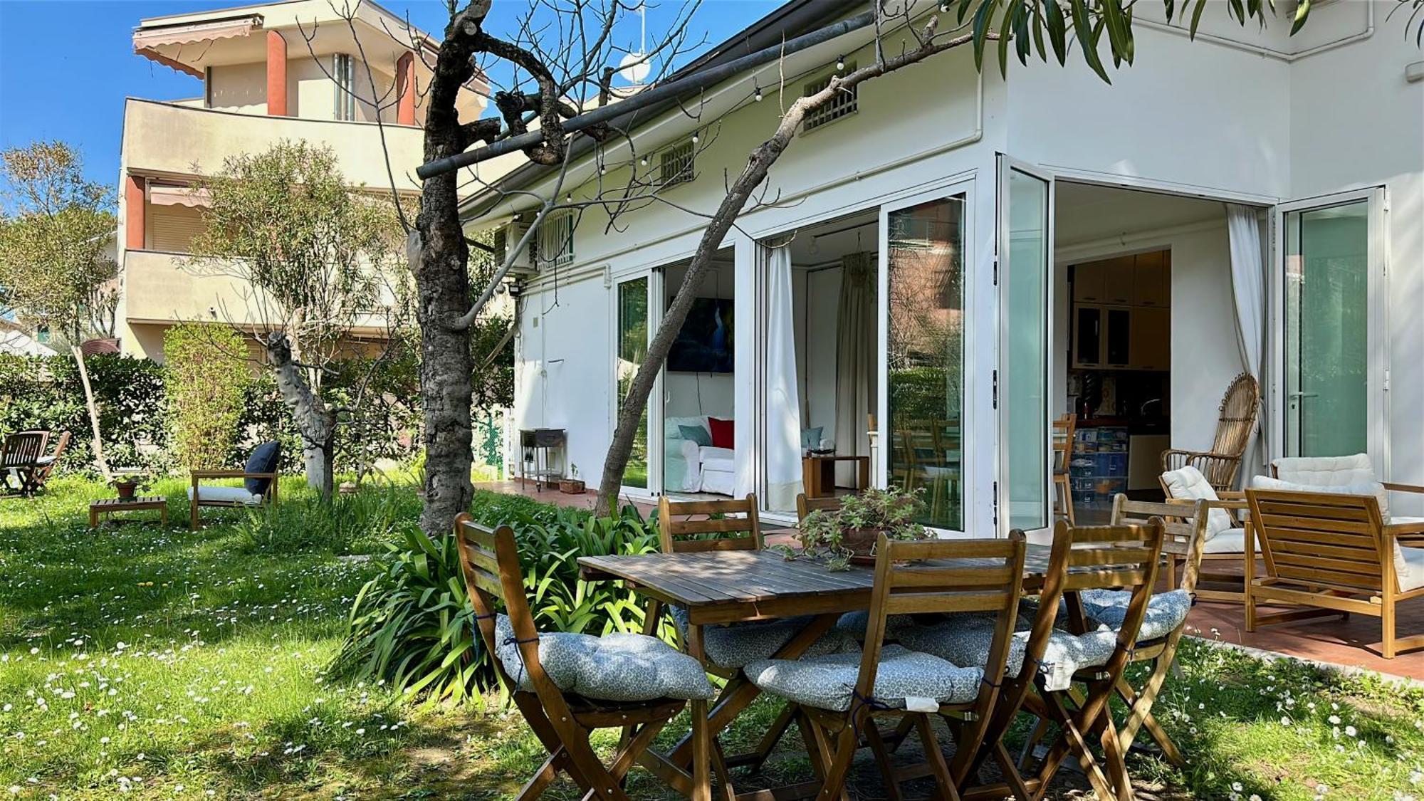 Appartamenti Villa Renata Riccione Kültér fotó
