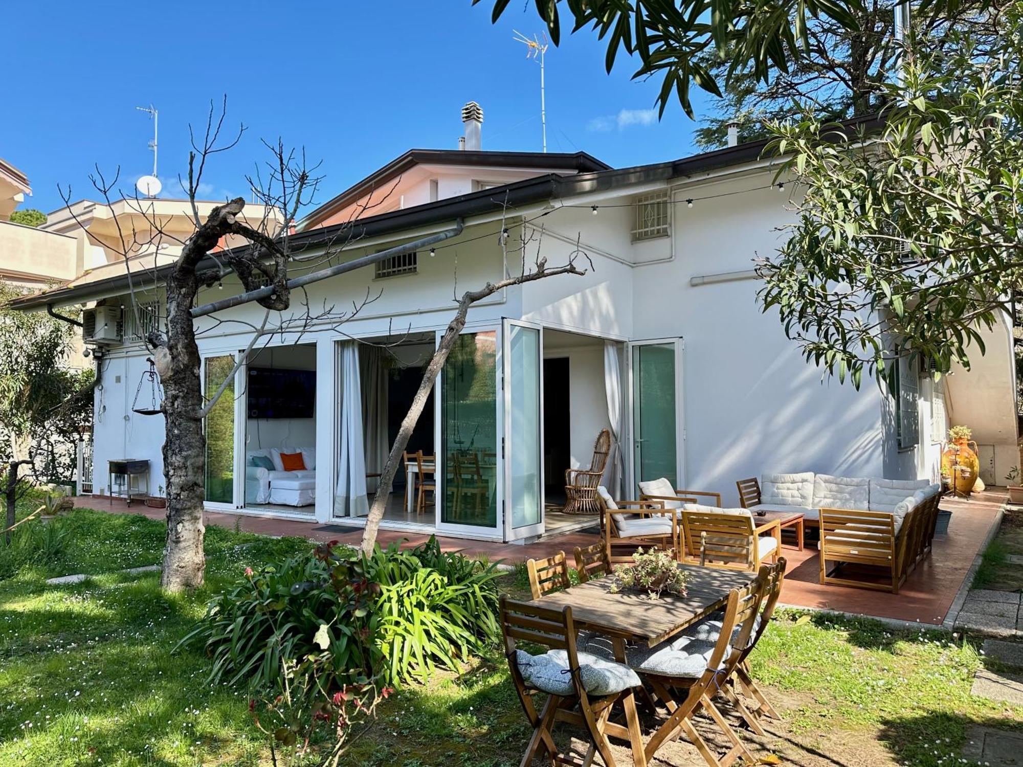 Appartamenti Villa Renata Riccione Kültér fotó